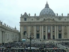 वैटिकन में बदलाव की बयार: चर्च अब सेक्स और शादी के नियमों से ज्यादा गरीबी और हक की बात करेगा