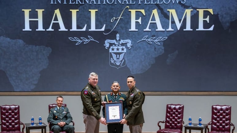 अमेरिका में भारत के सेना प्रमुख को बड़ा सम्मान, 'हॉल ऑफ फेम' में हुए शामिल, जानिए क्यों महत्वपूर्ण