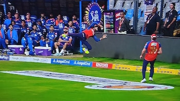 IPL 2026: Catch Of The Tournament? Shreyas Iyer's Gravity Defying Effort In PBKS Vs MI Stuns Wankhede — Watch