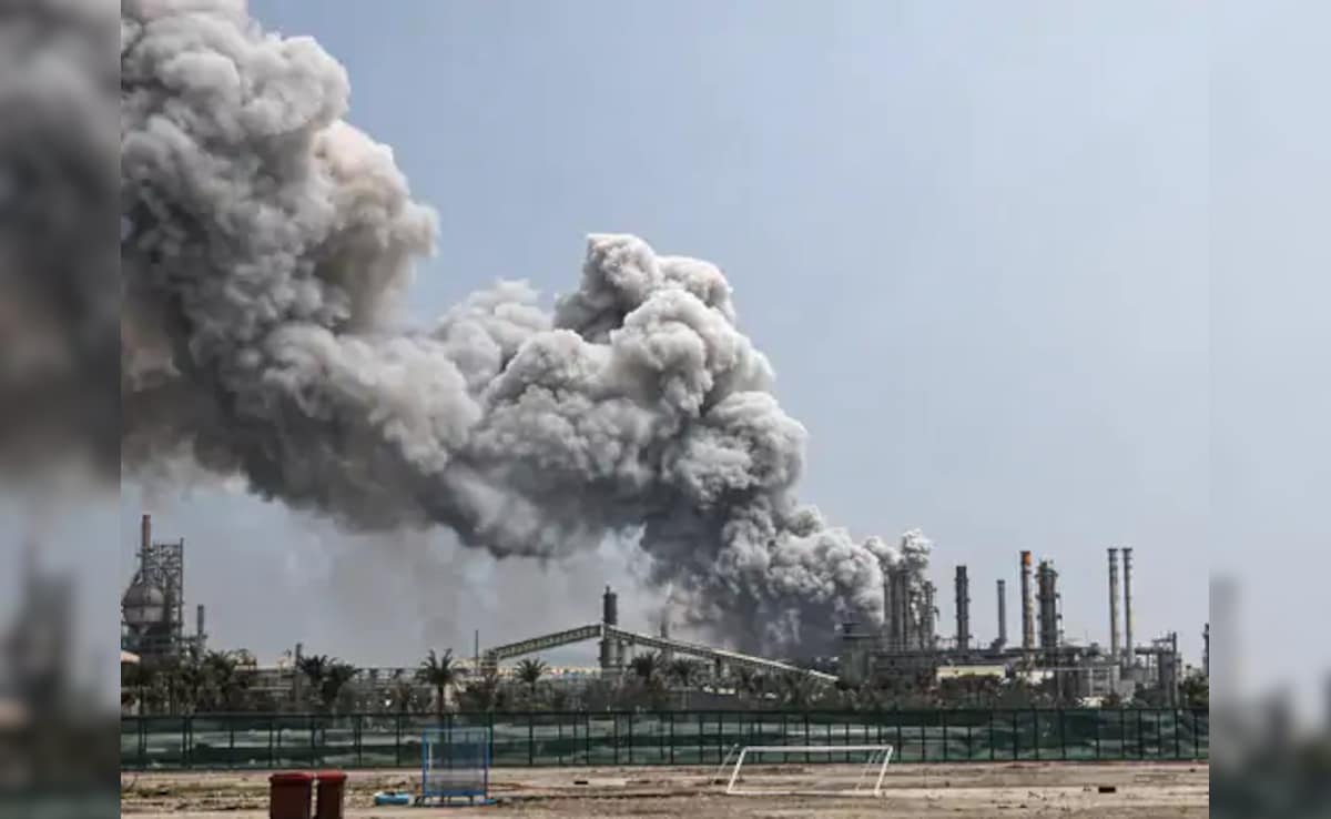 जंग के बीच ईरान की बदली रणनीति ने बढ़ाई पड़ोसी देशों की टेंशन, अब पानी प्लांट पर भी हमला