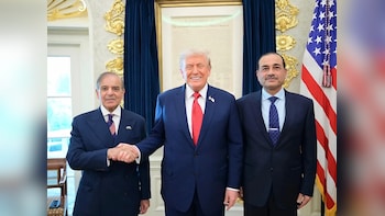 'They Want Me': Trump Floats Pakistan Visit If US-Iran Deal Nears Finale
