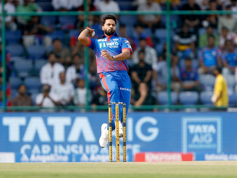 "He Has Led Really Well": Pacer Mukesh Kumar Receives Big Praise From DC Teammate