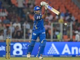 Suryakumar Yadav Slammed By Social Media After Another Flop Show For Mumbai Indians: "Auraless, Washed"