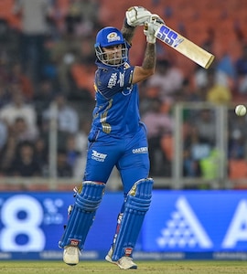 Suryakumar Yadav Slammed By Social Media After Another Flop Show For Mumbai Indians: "Auraless, Washed"