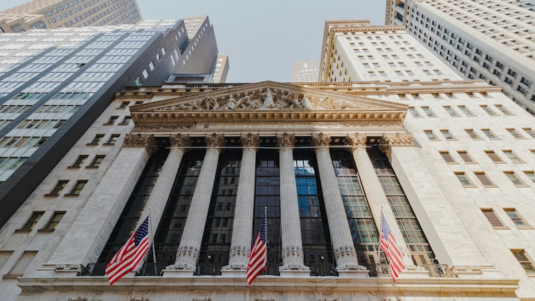 US Stock Market Today: Dow Up 350 Points As Big Tech Earnings Lift Sentiments; Alphabet Jumps 6%