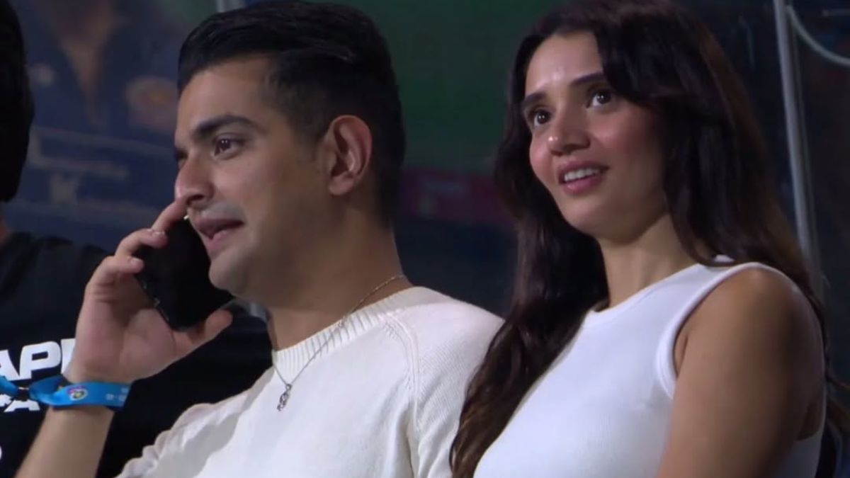 Ranveer Allahbadia Confirms Relationship With Juhi Bhatt In Viral Video