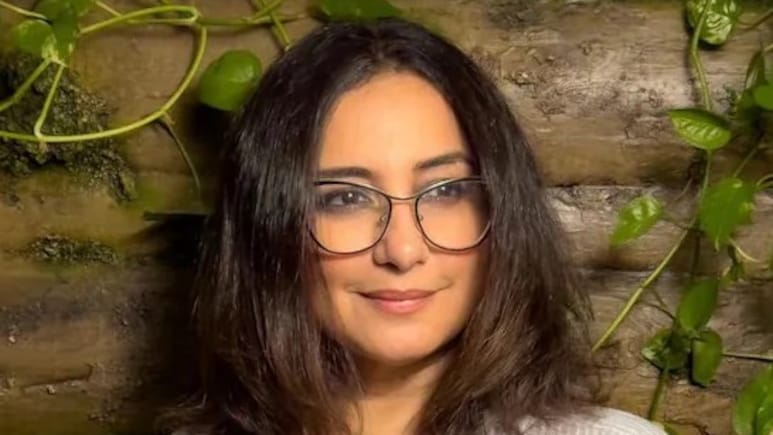 Divya Dutta On How She Dealt With Man Who Was 'About To Pinch' Her Sister's B**t: "Whacked His Wits"