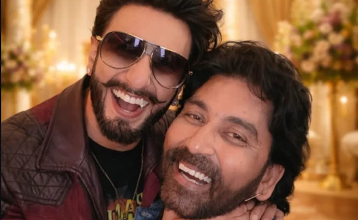 Did Vivek Sinha Receive Rs 1 Crore For Dhurandhar? Actor Breaks Silence Amid Rumours