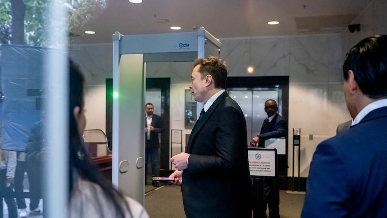 Musk Says No Written Agreement For His Early Donation To OpenAI