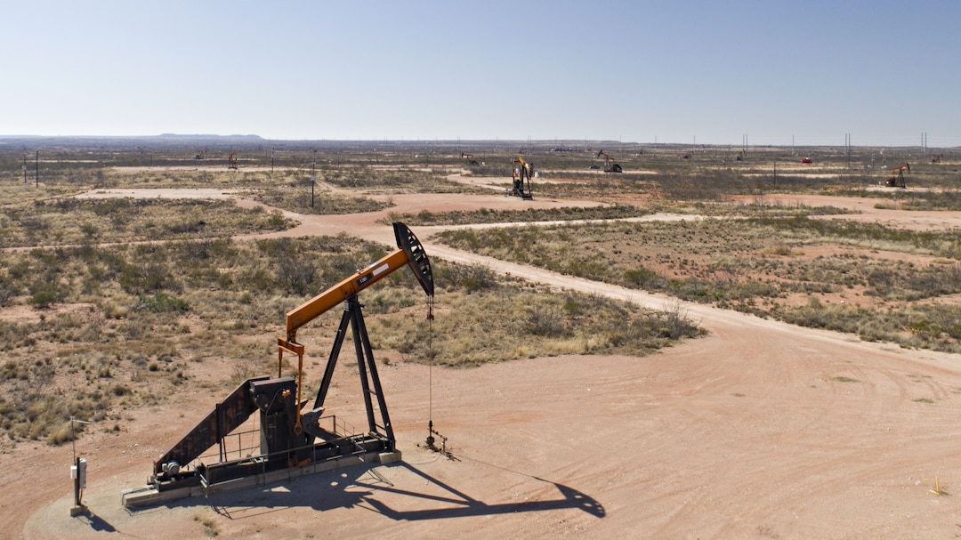 Iran Plans To Team Up With Oman To Monitor Traffic In Hormuz As Trump Comes Under Global Pressure