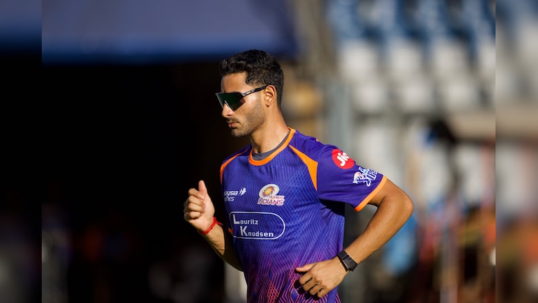 IPL 2026: कौन हैं कृष भगत? जिन्हें मुंबई ने बीच सीजन में अपने साथ जोड़ा, लखपति बन गए