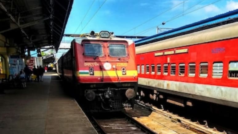 Exam Special Train: UP में होमगार्ड परीक्षा देने वाले कैंडिडेट्स के लिए स्पेशल ट्रेन, जानिए पूरा टाइमटेबल और कोच की डिटेल्स