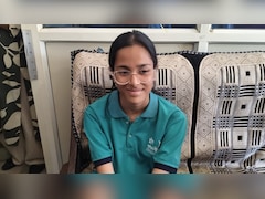 MP Board Class 12th Topper: छोटी सी उम्र में छीन गया मां-बाप का साथ, दादी के सहारे पढ़ाई कर आर्ट्स स्ट्रीम में मुरैना की श्रुति ने किया टॉप