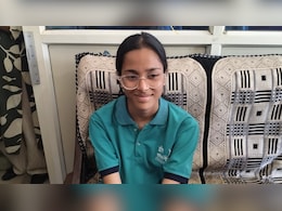 MP Board Class 12th Topper: छोटी सी उम्र में छिन गया मां-बाप का साथ, दादी के सहारे पढ़ाई कर आर्ट्स स्ट्रीम में मुरैना की श्रुति ने किया टॉप