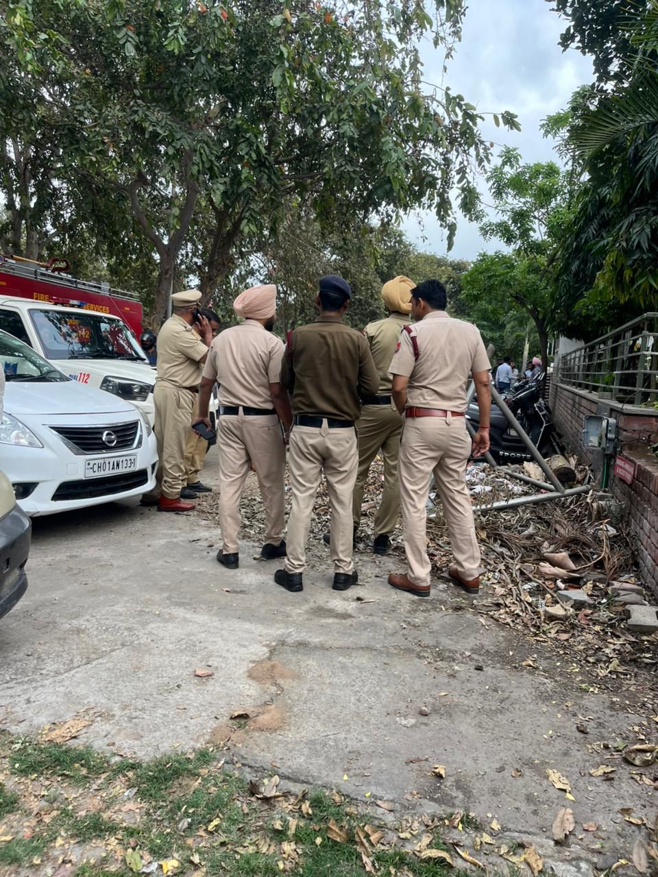 चंडीगढ़ में बीजेपी दफ्तर के बाहर हुए धमाके में पुलिस ने दो आरोपियों को किया गिरफ्तार