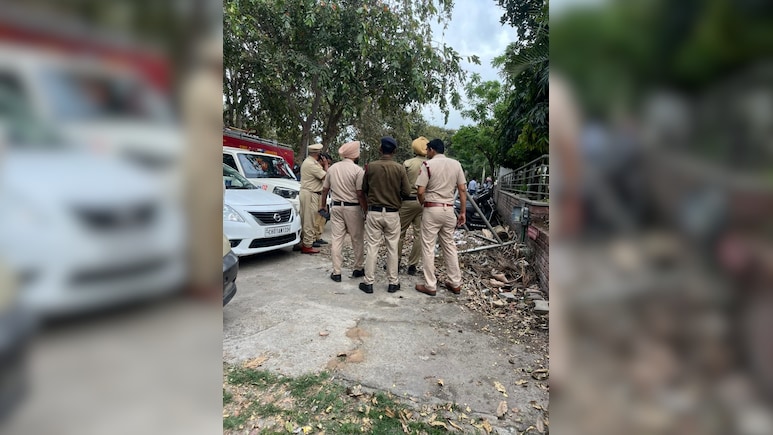 चंडीगढ़ में बीजेपी दफ्तर के बाहर धमाका, पुलिस को क्रूड बम के इस्तेमाल होने का शक