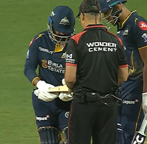 GT Star Fails BCCI's Test During IPL Match vs PBKS, Forced To Change Bat