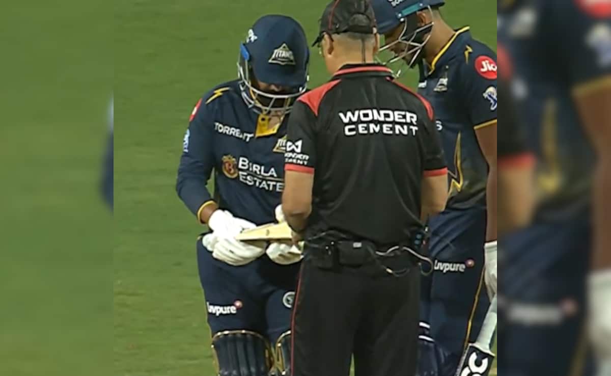 GT Star Rahul Tewatia Fails BCCIs Test During IPL 2026 Match vs PBKS, Forced To Change Bat. Watch