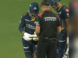 GT Star Rahul Tewatia Fails BCCI's Test During IPL 2026 Match vs PBKS, Forced To Change Bat. Watch