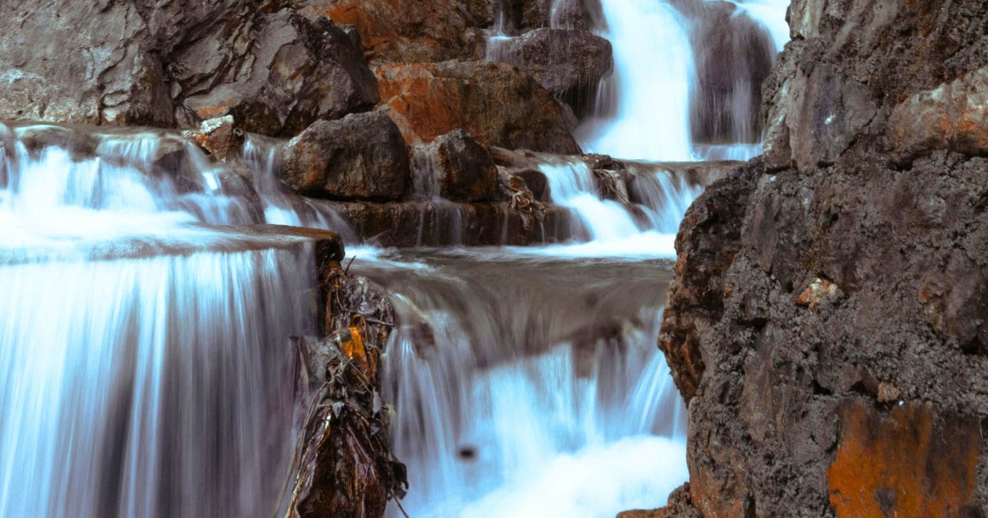 Which Waterfall Is Called The 'Twin Falls' Of India?