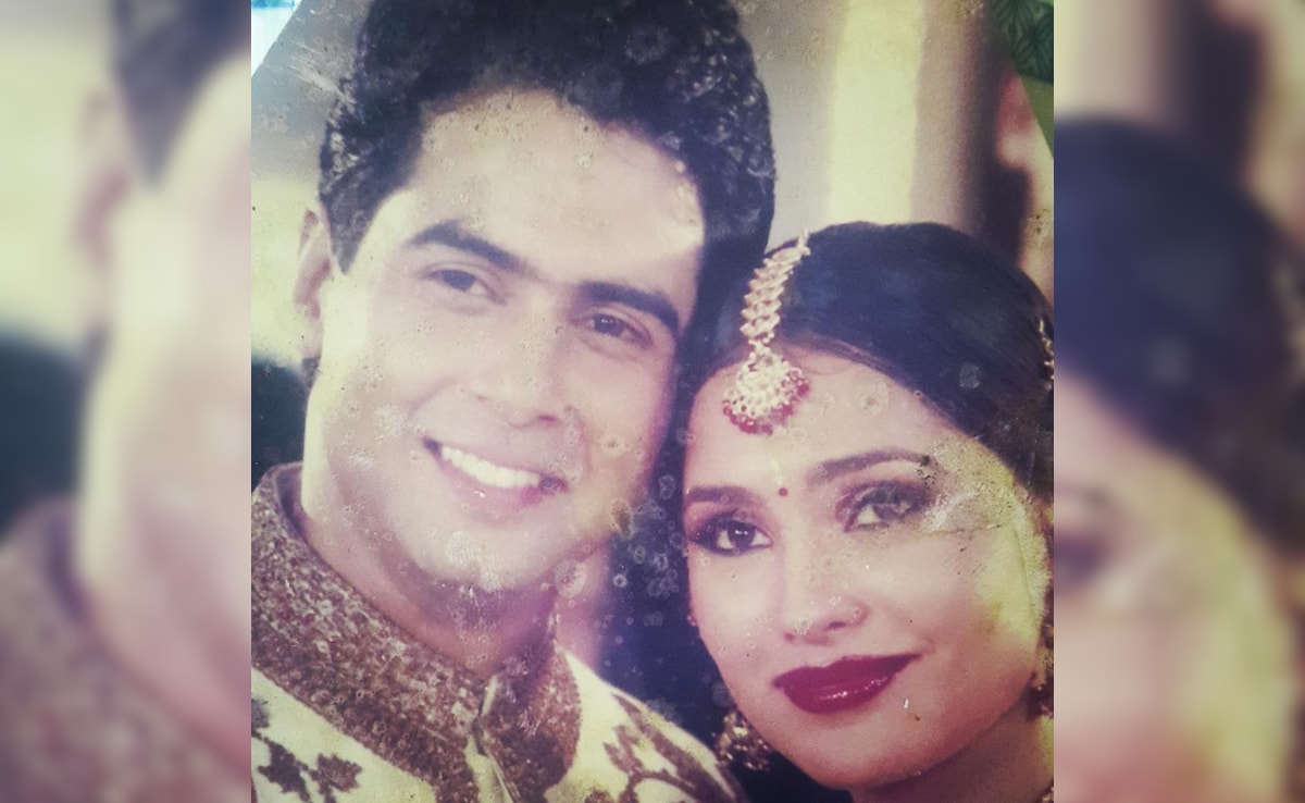 एड्स पर बनी बी-ग्रेड फिल्म से होने वाला था डेब्यू, 2 महीने में हुई बाहर, अक्षय की हीरोइन अब 4000 करोड़ की रामायण में 'कैकयी'