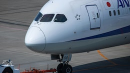 Why Do Pilots Wash Airplane Windows With Soda? A Viral Video Has The Answer