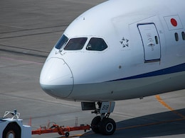 Why Do Pilots Wash Airplane Windows With Soda? A Viral Video Has The Answer