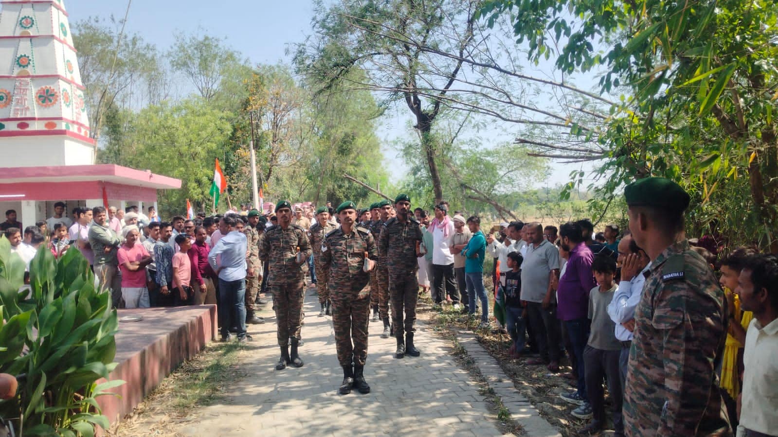 UP Shaheed Akhilesh Ahukla martyr funeral in sultanpur Uttar pradesh