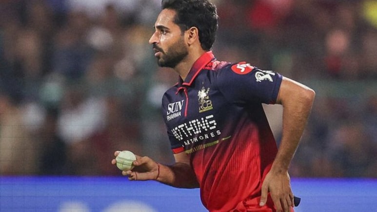 LSG vs RCB: भुवनेश्वर कुमार ने रचा इतिहास, 19 साल में कारनामा करने वाले पहले पेसर