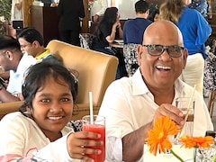 सतीश कौशिक का 2023 में हुआ था निधन, अब दोस्ती का फर्ज निभा रहा ये एक्टर, उनकी बेटी के स्कूल में गार्जियन बनकर पहुंचे