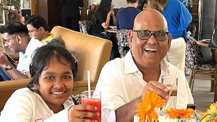 सतीश कौशिक का 2023 में हुआ था निधन, अब दोस्ती का फर्ज निभा रहा ये एक्टर, बेटी के स्कूल में गार्जियन बन पहुंचे