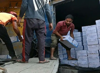First-Ever Milk Freight Train Brings 1,000 Tonnes Of Amul Products To Jammu And Kashmir