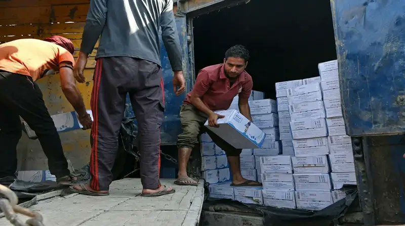 First-Ever Milk Freight Train Brings 1,000 Tonnes Of Amul Products To J&K