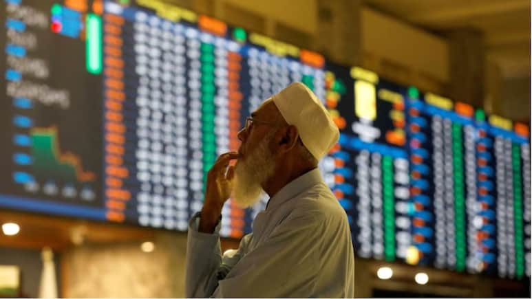 अमेरिका-ईरान की शांति सुलह में फेल हुआ पाकिस्&zwj;तान, लगा अरबों रुपये का झटका, 4 फीसदी गिर गया शेयर मार्केट