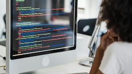 कौन होते हैं प्रॉम्प्ट इंजीनियर्स, क्यों कंपनियां इन्हें करोड़ों का पैकेज दे रही हैं?