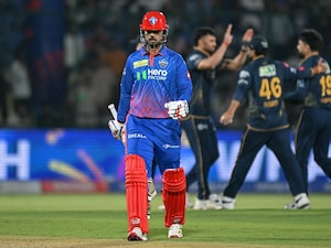Dead Ball Rule Row Strikes IPL After DCs 1-Run Defeat. Internet Reacts