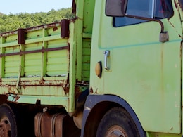 Chinese Man Picks Septic Tank Trucks For Wedding, Bride Supports His Unusual Choice