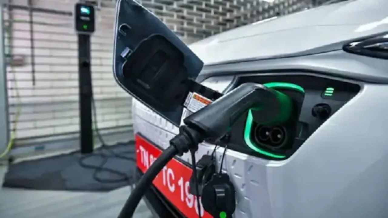 Delhi EV Policy 2.0: Electric Cars Under Rs 30 Lakh To Get Zero Road Tax