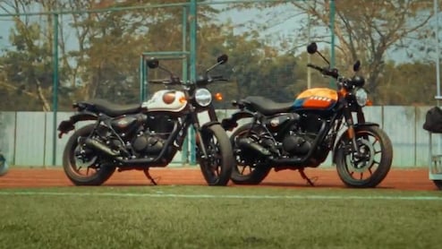 Royal Enfield Launches Hunter 350 Base Premium; Adds Mumbai Yellow, Moonshot White