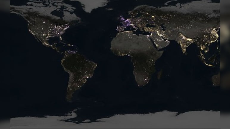 अंतरिक्ष से देखिए तो पूरी दुनिया में सबसे ज्यादा चमक रहे यूपी-बिहार, इन राज्यों में आ रही बहार?