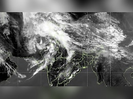 1,000-km Cloud Band Over India, Pak: What It Means For Weather This Weekend