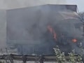 नेशनल हाईवे पर एसिड से भरे कंटेनर में भड़की आग, 4 घंटे की मशक्कत के बाद पाया काबू