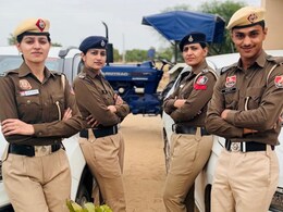 चार सगे भाई-बहन बने पुलिस कांस्टेबल, आखिर किसान परिवार ने कैसे लिखी सफलता की ये कहानी?