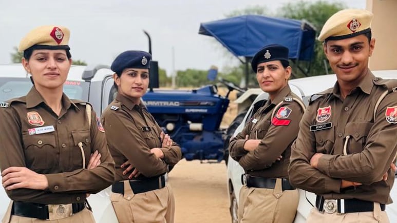 चार सगे भाई-बहन बने पुलिस कांस्टेबल, आखिर किसान परिवार ने कैसे लिखी सफलता की ये कहानी?