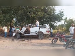 एमपी में भीषण सड़क हादसा, 5 बारातियों की मौत; ट्रॉली में जा घुसी तेज रफ्तार टवेरा