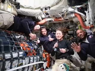 चांद मिशन में भी Microsoft Outlook ने दिया धोखा! एस्ट्रोनॉट ने लाइव स्ट्रीम में मांगी मदद