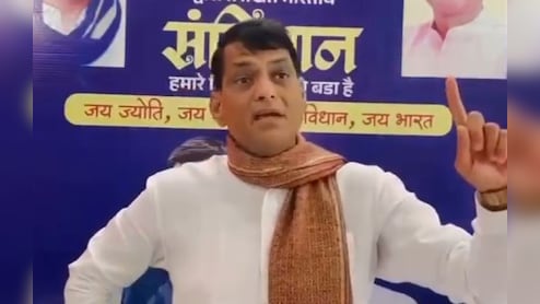 &lsquo;SDOP की औकात बताने में विधायक प्रीतम लोधी के साथ&rsquo;- आजाद पार्टी कोर कमेटी सदस्य का बयान