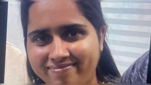 अजमेर: डी-मार्ट मॉल की पार्क&zwj;िंग में कार ने मह&zwj;िला को मारी टक्&zwj;कर, 12 फीट दूर दीवार से टकराकर मौत&nbsp;