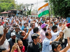 UGC के बाद TET न बन जाए गले की फांस, रिटायरमेंट की उम्र में परीक्षा से भड़के टीचर, दिल्ली में बड़ा प्रदर्शन