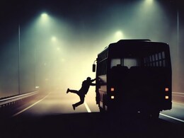 बस ड्राइवर की लापरवाही ने ली जान! उतरते वक्त नीचे गिर गया शख्स, चालक मौके से फरार